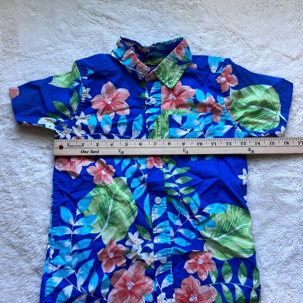 The Childrens Place‎ Boys Size 5T Blue Tropical Floral Cotton Button Down Shirt